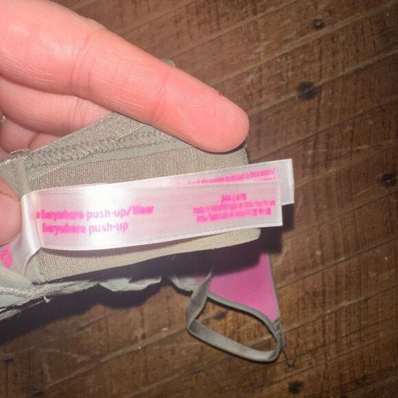 Victoria’s Secret Pink gray 34A wear everywhere push-up bra - Picture 3 of 3